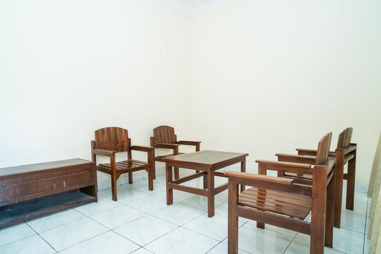Reddoorz Near Kampus 3 Uty Yogyakarta Hotel Exterior photo