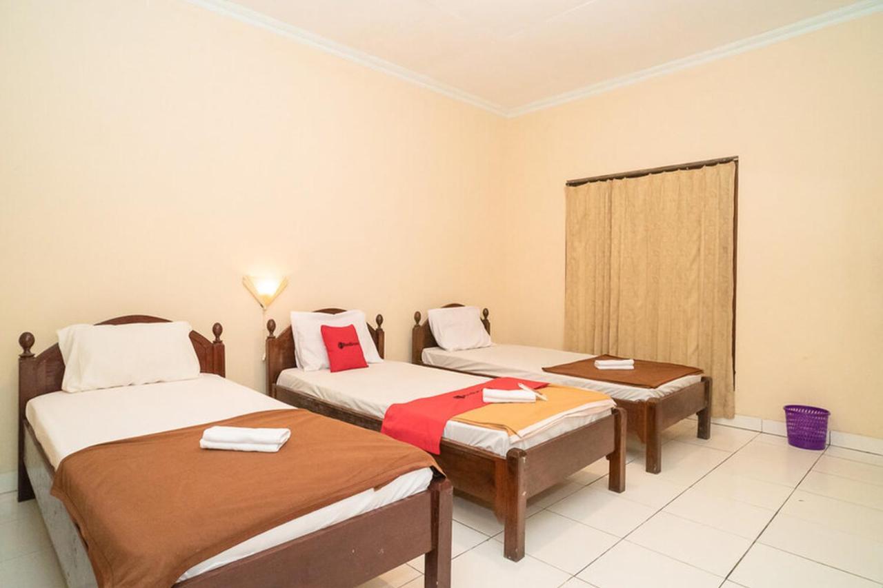 Reddoorz Near Kampus 3 Uty Yogyakarta Hotel Exterior photo