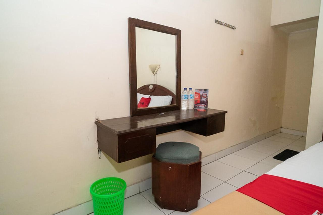 Reddoorz Near Kampus 3 Uty Yogyakarta Hotel Exterior photo