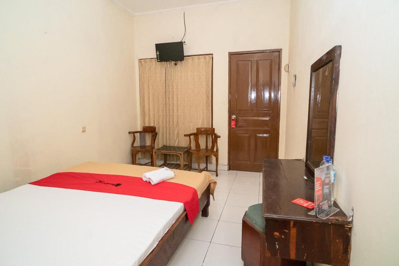 Reddoorz Near Kampus 3 Uty Yogyakarta Hotel Exterior photo