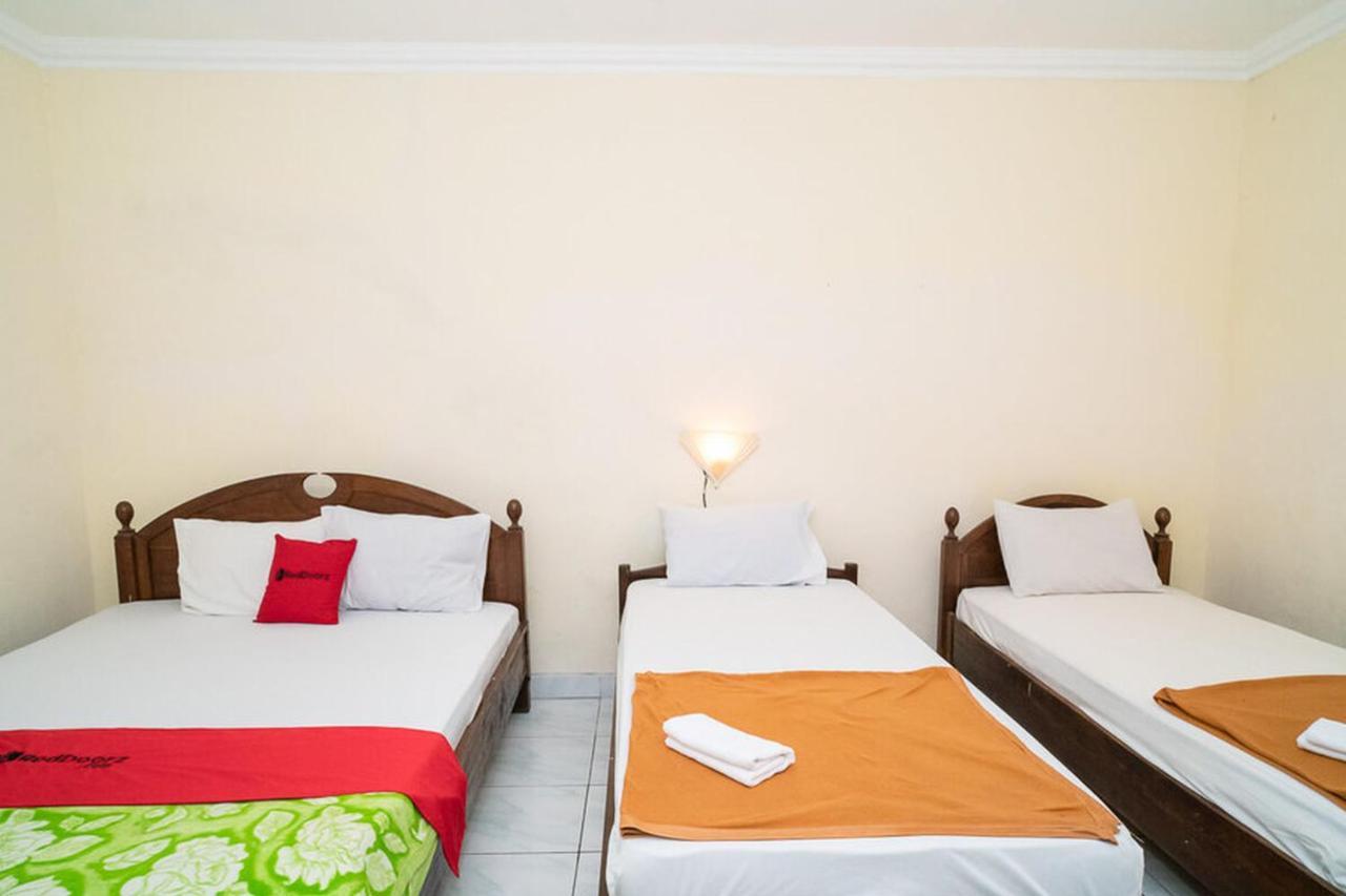 Reddoorz Near Kampus 3 Uty Yogyakarta Hotel Exterior photo