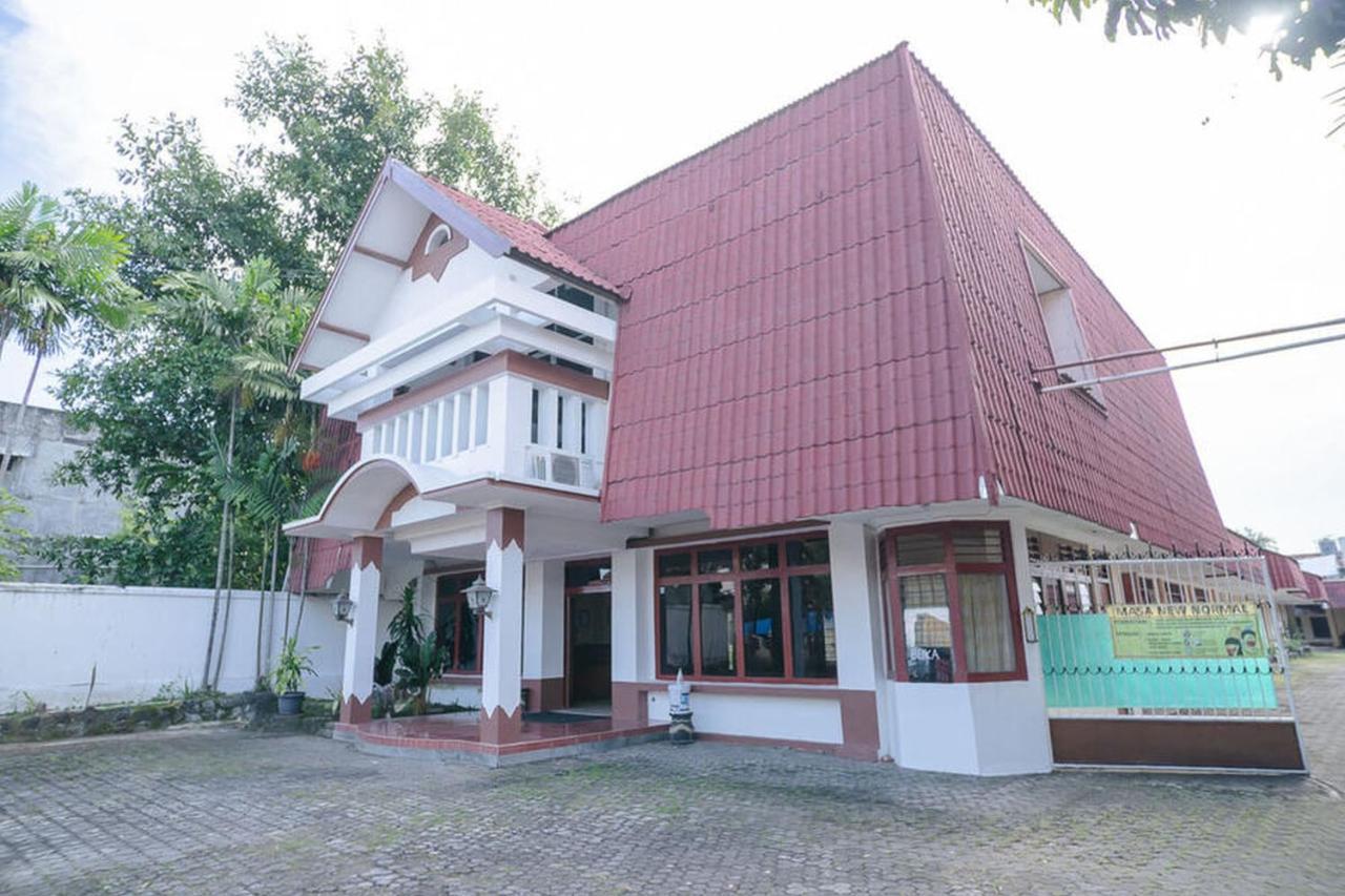 Reddoorz Near Kampus 3 Uty Yogyakarta Hotel Exterior photo